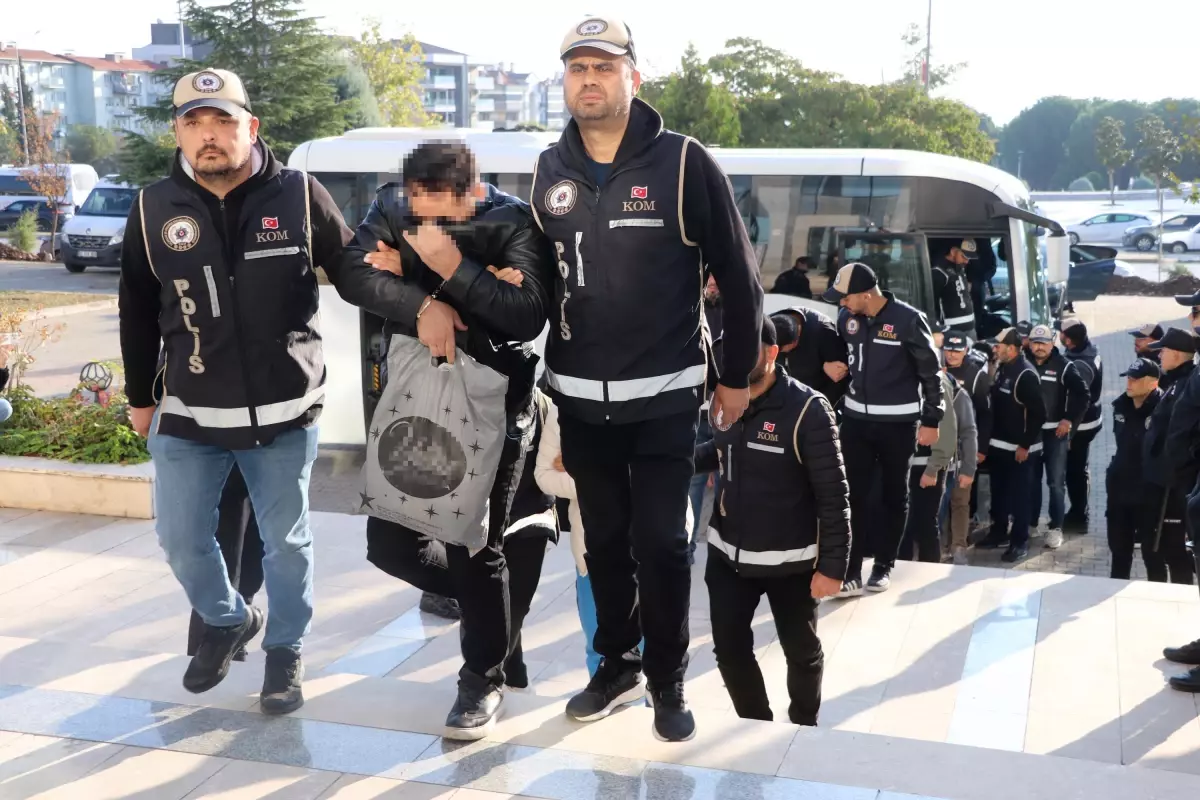 Denizli'de Sahte Alkol Raporu Operasyonu: 42 Gözaltı