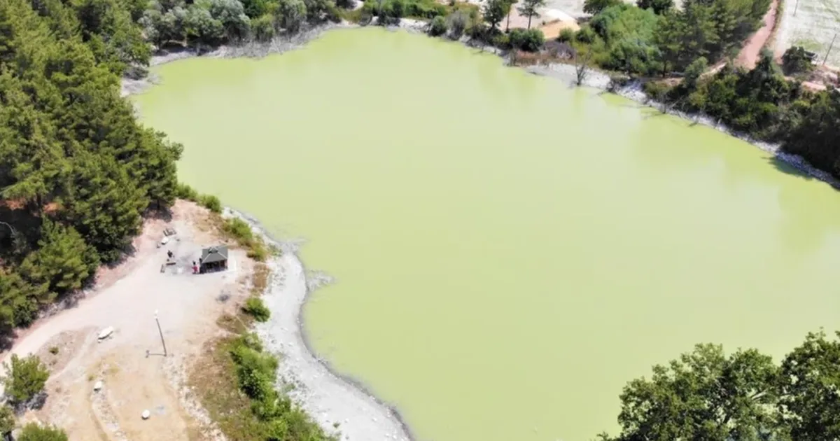 Kuruyan Kolak Gölünün eski günlerine dönmesi için çalışmalar aralıksız  devam ediyor