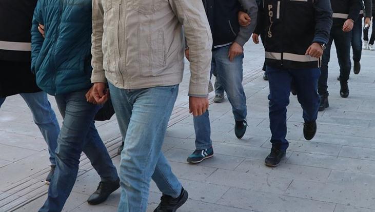 FETÖ’nün gizli hat ağı deşifre edildi! 8 ilde eş zamanlı operasyon: 19 şüpheli hakkında gözaltı kararı