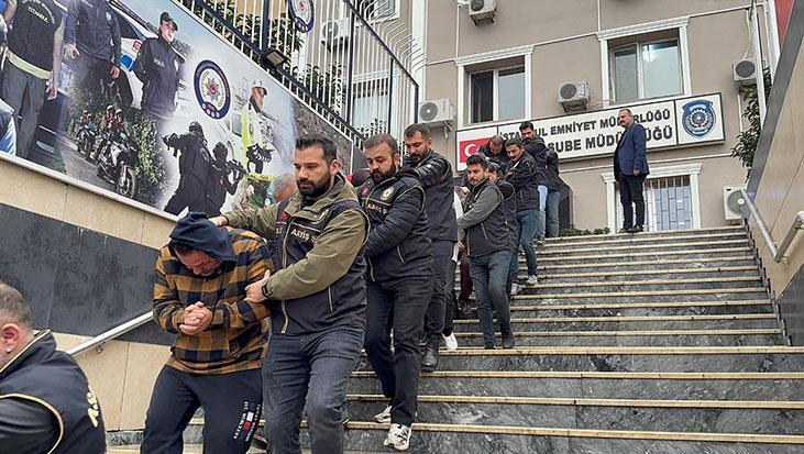 İstanbul merkezli 6 ilde change otobüs operasyonu: 14 zanlı tutuklandı