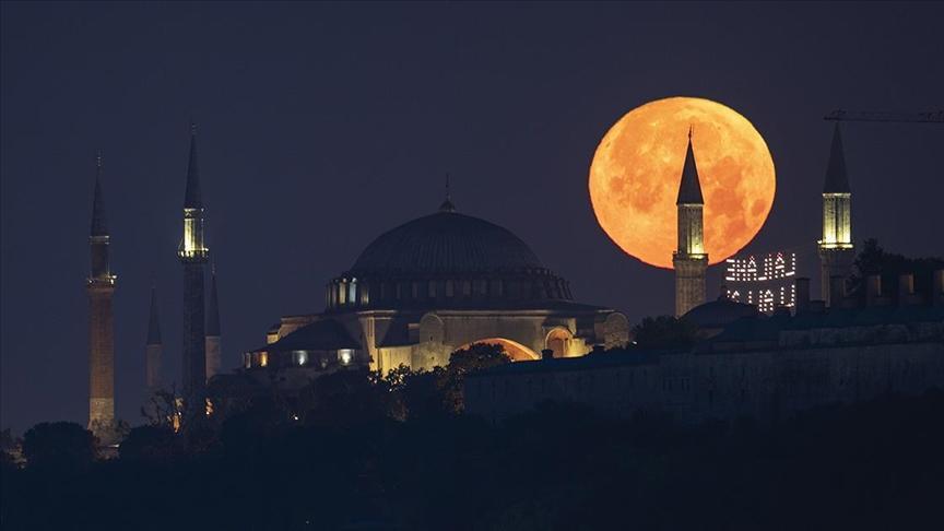 Mukaddes üç aylar yarın başlıyor! Regaip Kandili 25 Aralık'ta