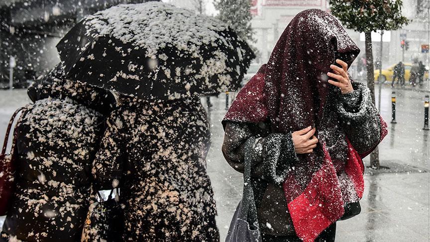 Son dakika… Meteoroloji, Valilik ve AKOM’dan uyarı! İstanbul'a bu akşam kar geliyor: İşte ilçeler…