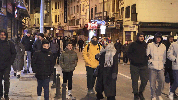 SON DAKİKA Türkiye, Filistin için ayakta! Galata Köprüsü'nde düzenlenecek yürüyüş için yoğun katılım