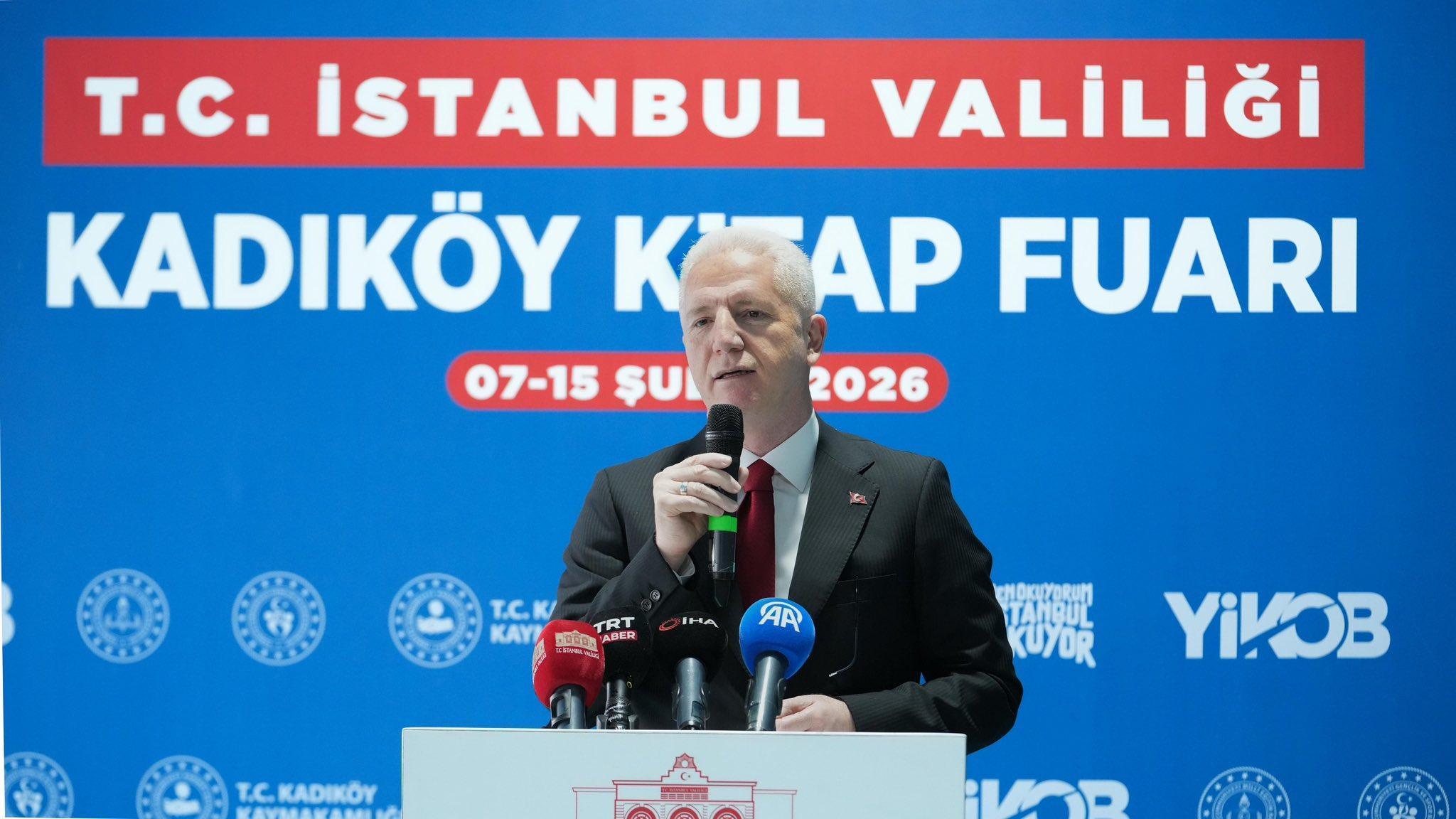 İstanbul Valisi Gül: 'İstanbul Valiliği olarak bütün ilçelerimizde kitap fuarı düzenleyeceğiz'