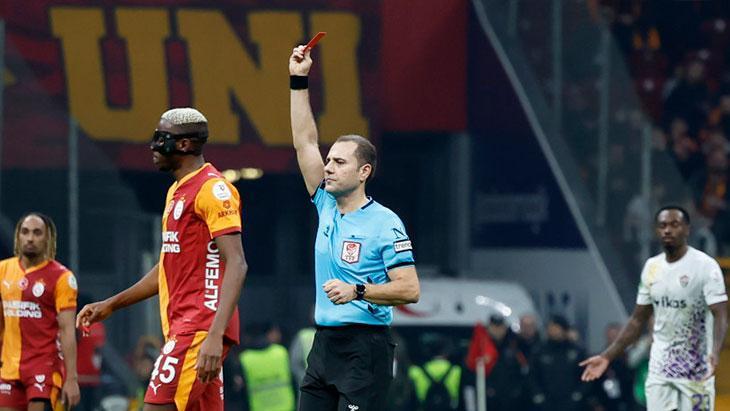 Galatasaray-Eyüpspor maçının tartışmalı pozisyonlarını eski hakemler değerlendirdi! 'Daha net bir açı olamaz'