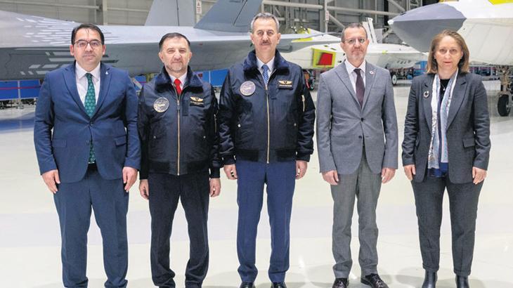 KAAN’ın üç prototipi aynı karede