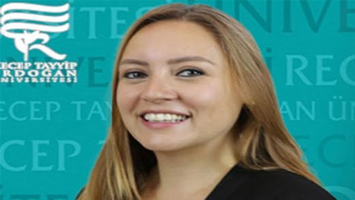 Evinin balkonundan düşen akademisyenin son görüntüleri ortaya çıktı