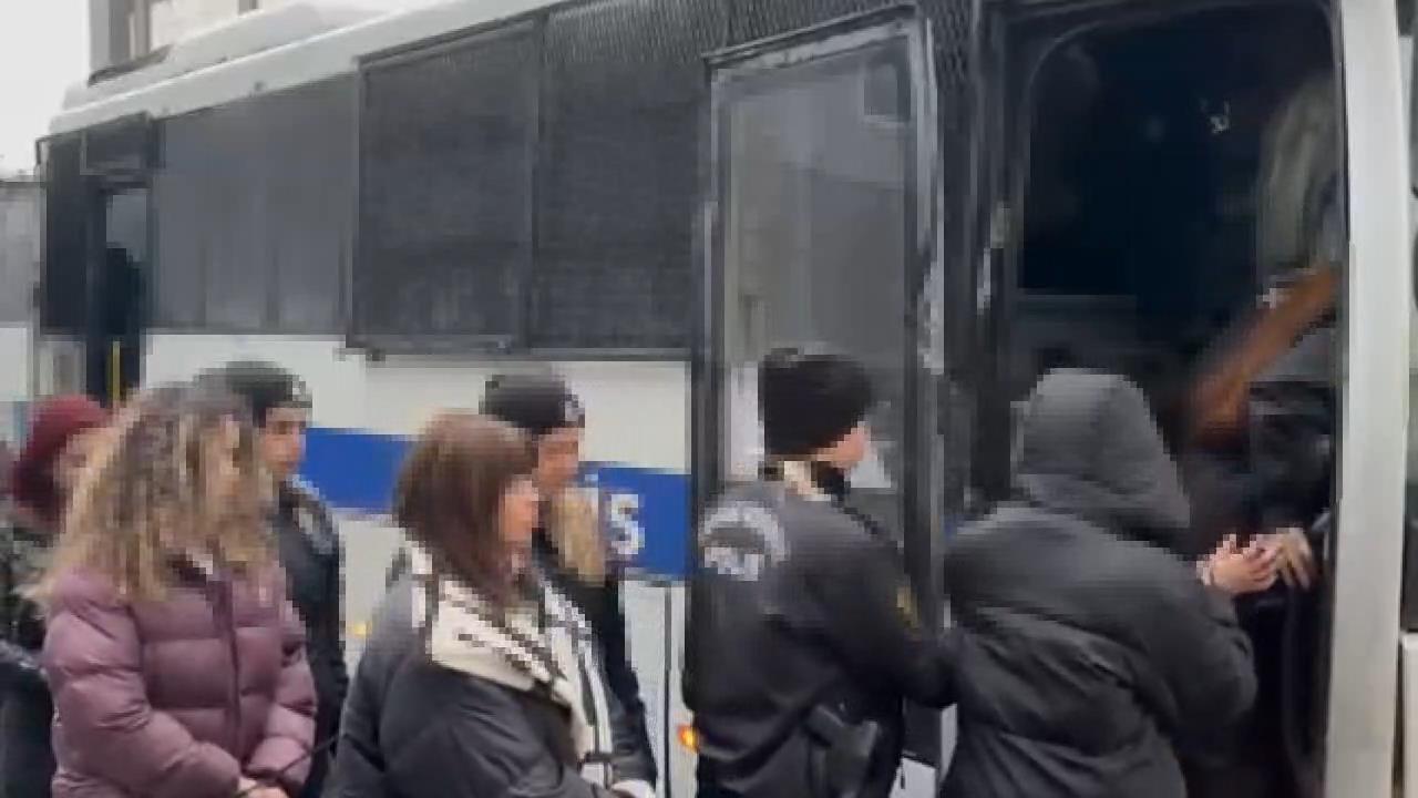 'OnlyFans'ta müstehcen içerik paylaşanlara operasyon! 17 şüpheli tutuklandı