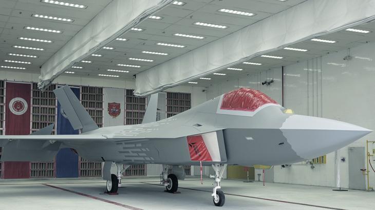 ‘Casuslar çıldırdı’ Gizli gözler KAAN’ı takipte