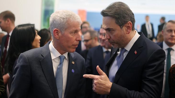 Bakan Bayraktar, Uluslararası Enerji Ajansı Bakanlar Toplantısı'na katıldı! Peş peşe görüşmeler