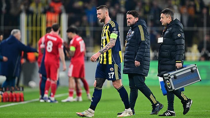 Fenerbahçe'de Skriniar sonrası Tedesco'yu bekleyen savunma tercihi!