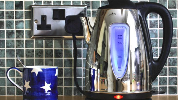 Evdeki enerjiyi emiyor, beyaz eşyaları ikiye katlıyor! Faturayı sinsice kabartan cihaz