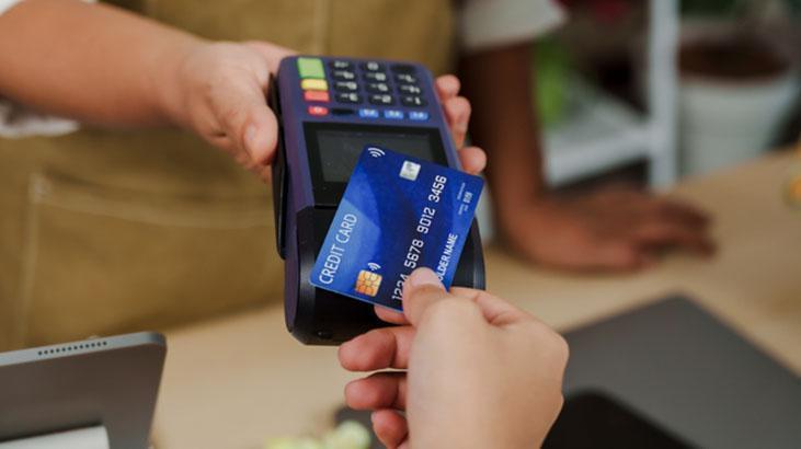 Temassız kredi kartı kullananlar bu bildirimi açmalı! Mobil bankacılığı koruma altına alıyor