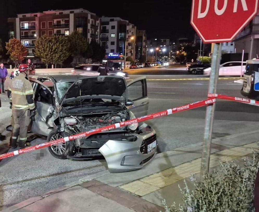 İzmir Aliağa’da feci kaza! Motosiklet sürücüsü hayatını kaybetti