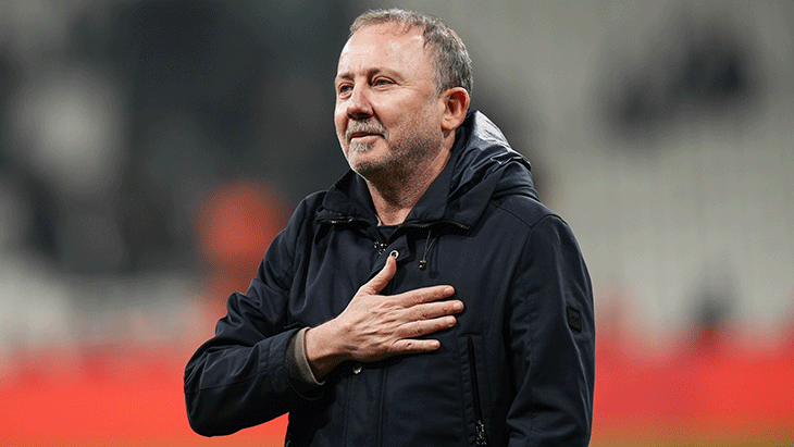 Beşiktaş'ta Sergen Yalçın'dan Galatasaray derbisi yorumu! 'Taraftarımız merak etmesin'