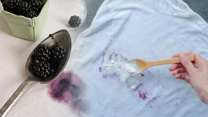 Meyve lekelerinin çaresiymiş! Çitileyen yandı: Akan suyun altında tutup bekleyin