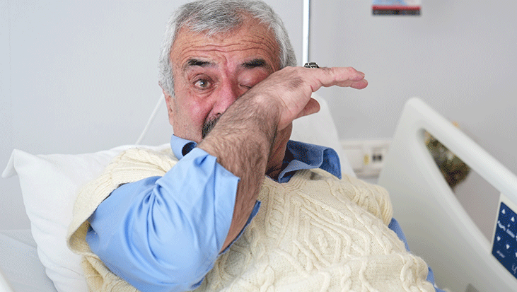 4 yıldır geçmeyen hıçkırık! Ne yemek yiyebildi ne de uyuyabildi