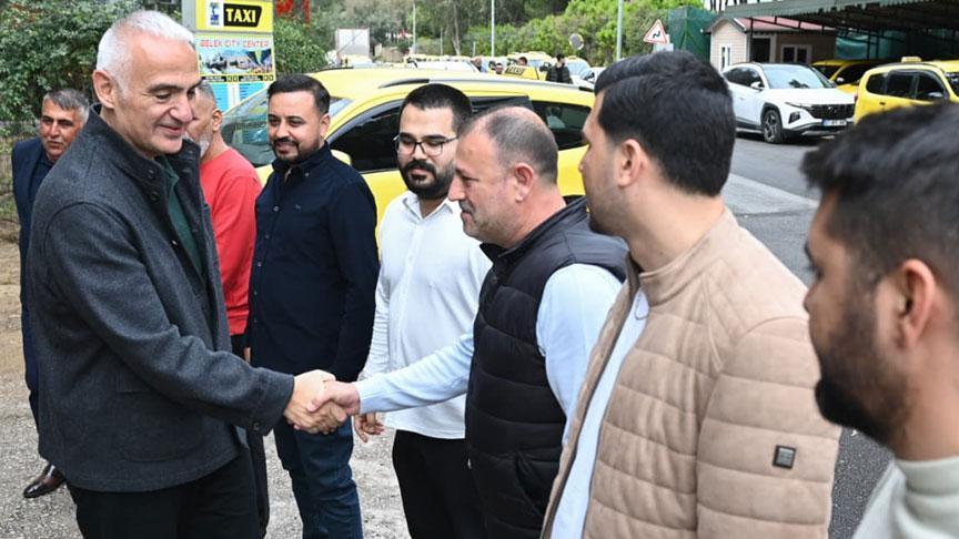 Belek’te geleneksel bayram buluşması! Taksicilerle kritik başlıklar ele alındı