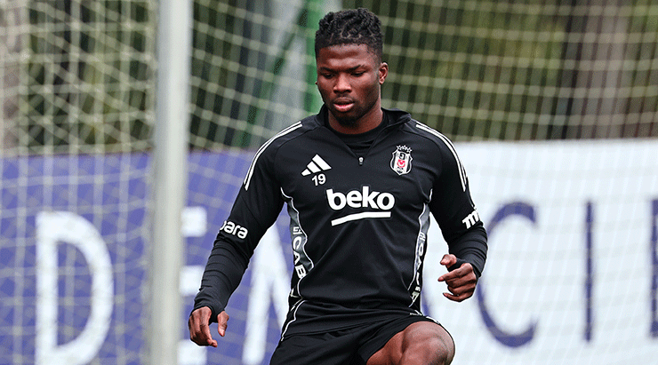 Beşiktaş'ta El Bilal Toure ikilemi!