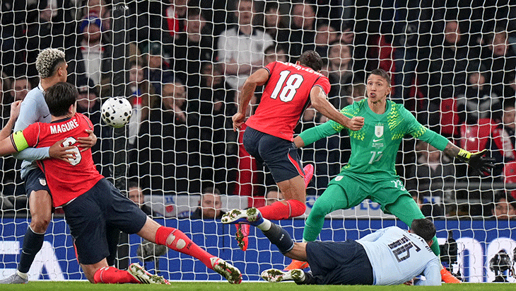 Muslera'lı Uruguay'dan İngiltere'ye 90+4'te şok!