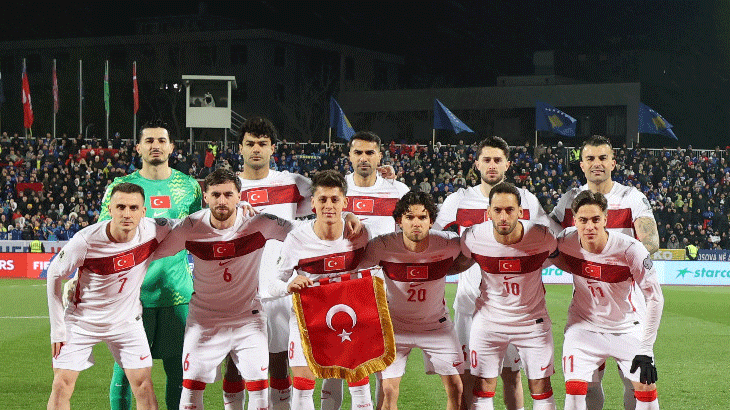 Kosova-Türkiye maçında kritik an! Penaltı bekledik