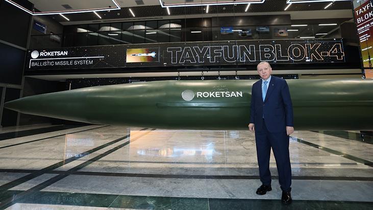 Cumhurbaşkanı Erdoğan'dan Tayfun Blok-4 füzesini imza