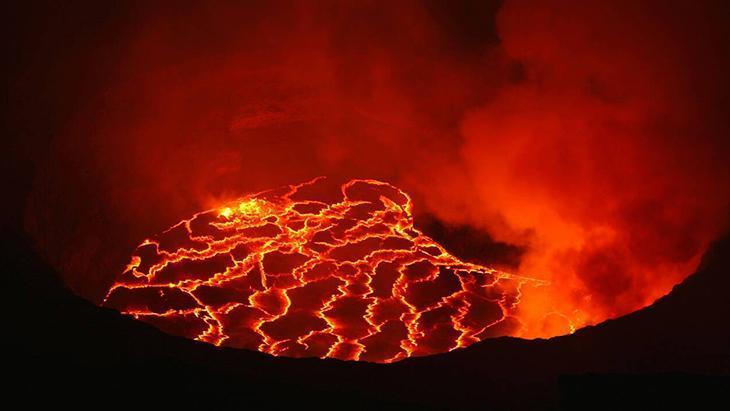 7 bin yıllık sessizlik bozuluyor mu? Okyanusun altındaki dev uyandı