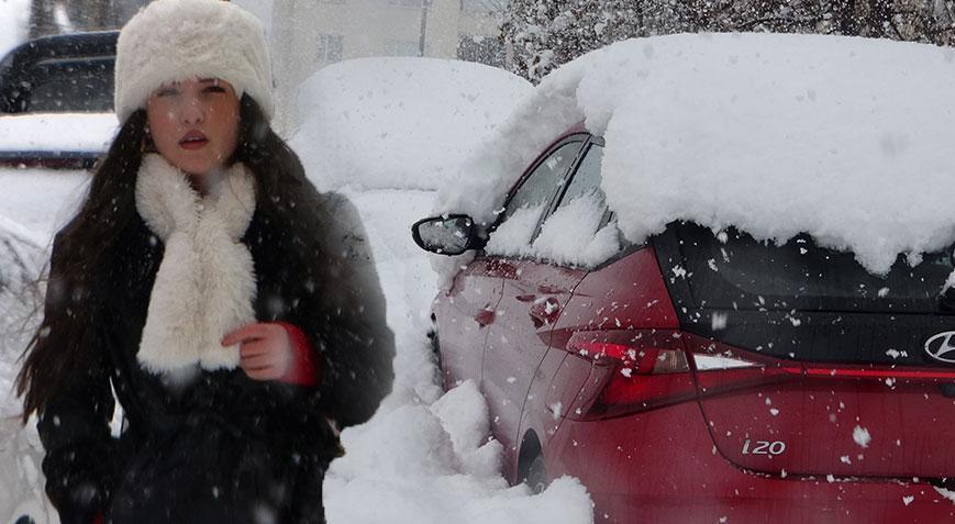 Son dakika... Nisan ayında kar sürprizi! Kar kalınlığı 20 santimi buldu, Ankara beyaza büründü: İlk defa böyle bir durumla karşılaşıyoruz