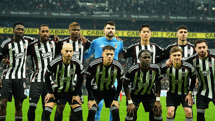 Süper Lig'de sürpriz transfer iddiası! Beşiktaş'tan Fenerbahçe'ye gidiyor