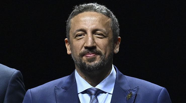 FIBA Onur Listesi'ne seçilen Hidayet Türkoğlu düzenlenen törende onurlandırıldı