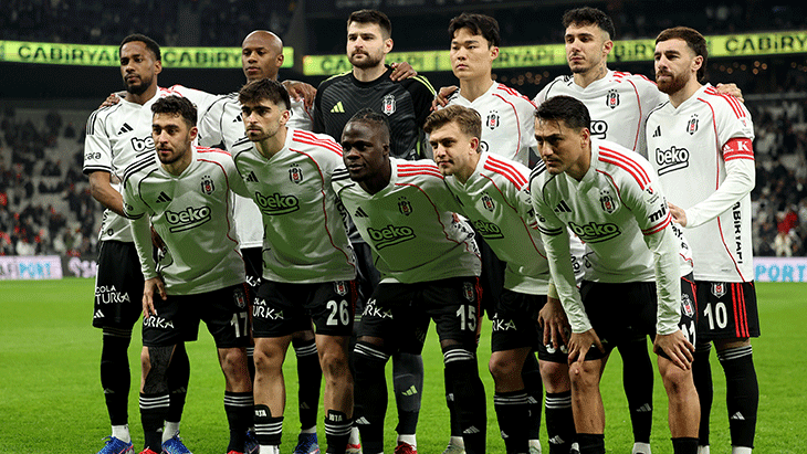 Beşiktaş'ta 2 ismin üzeri çizildi! Sezon sonu ayrılık kararı