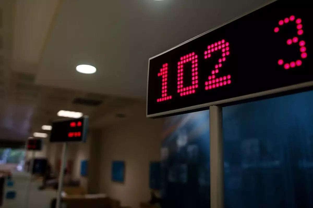 23 yıllık dev banka satışa çıkarıldı