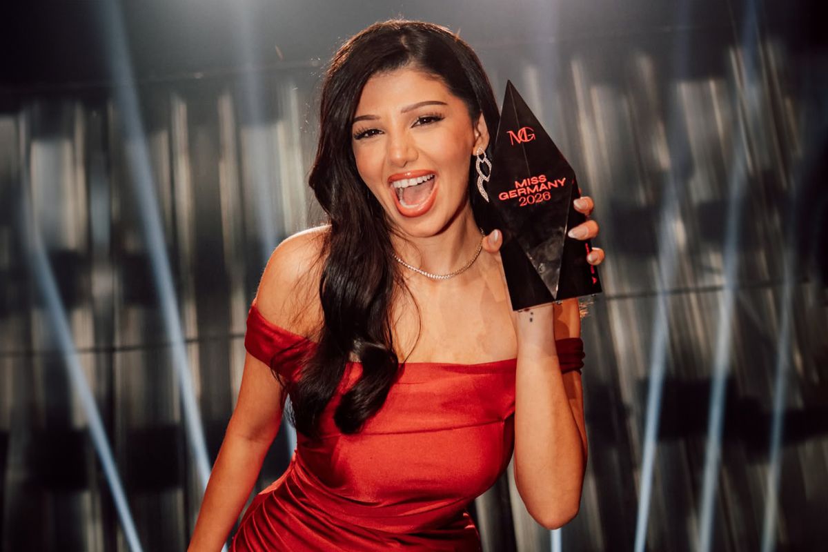 Almanya güzellik kraliçesi Suriyeli Twitch yayıncısı Dua Faris oldu