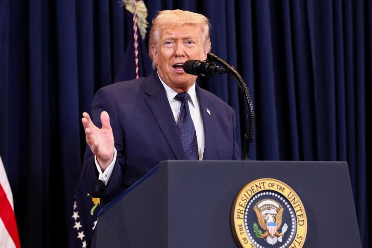 Trump'ın tek cümlesiyle petrol 30 dolar düşerken altın uçuşa geçti