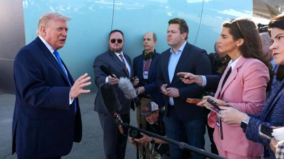 Trump 'İran'ın bir barış şansı daha var' derken, Tahran görüşme yapıldığını reddetti