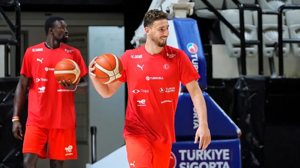 Alperen Şengün ile Cedi Osman’ın hedefi ikide iki!
