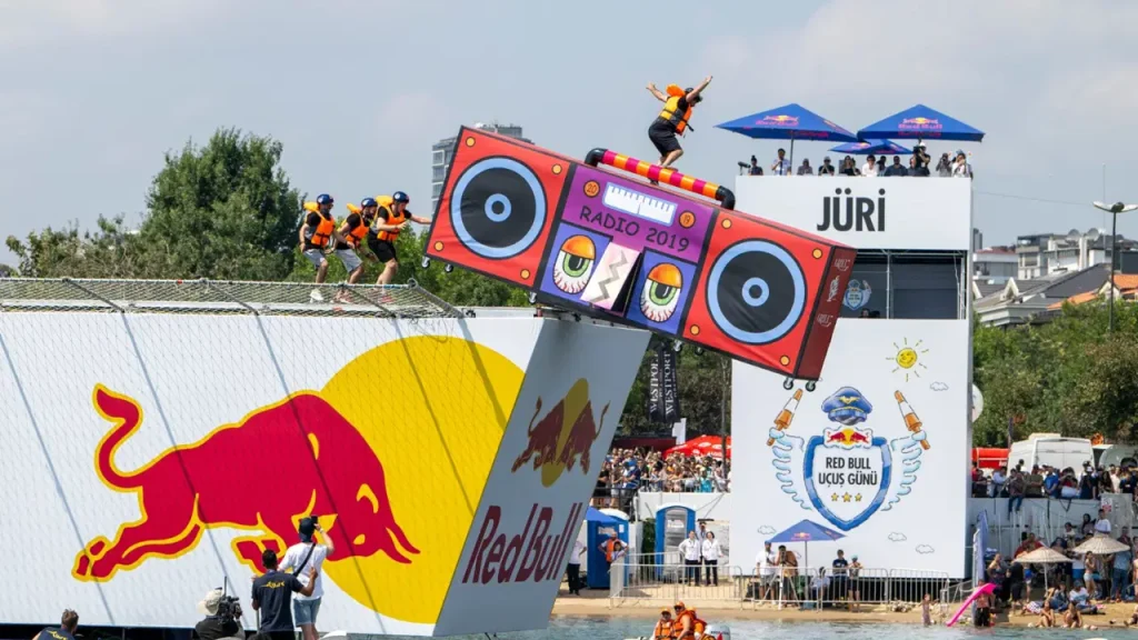 Red Bull Uçuş Günü İstanbul’da gerçekleştirilecek