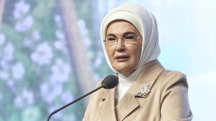 Emine Erdoğan’dan Külliye’deki tarihi gecenin ardından ilk açıklama: Büyük memnuniyet duyduk