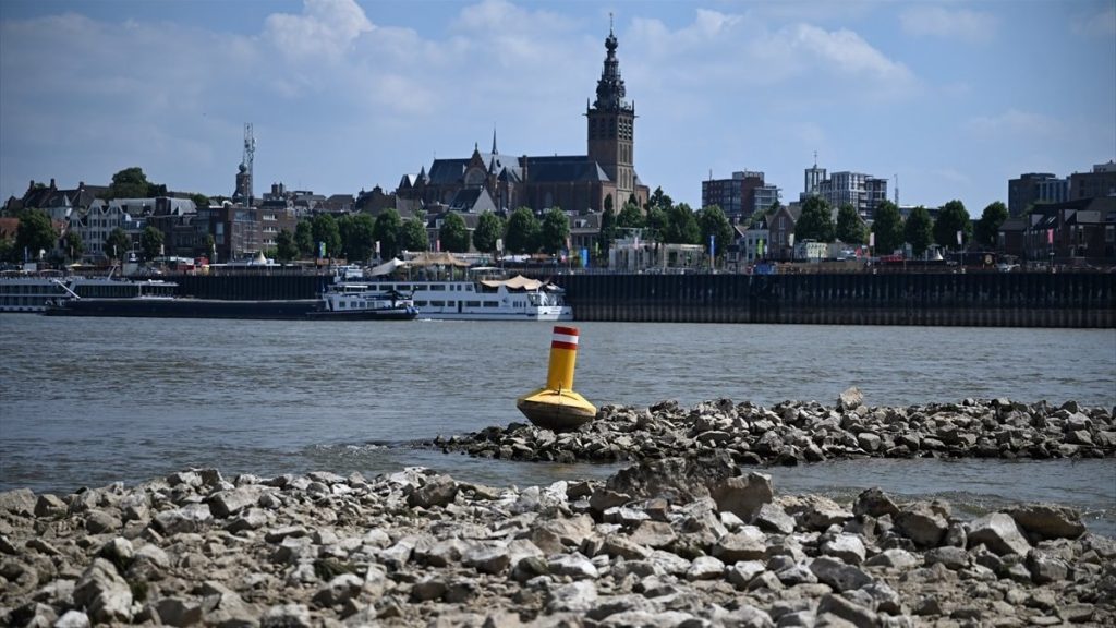 Hollanda’da kuraklık nedeniyle ‘su kıtlığı’ ilan edildi