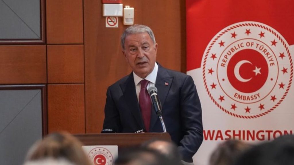 Hulusi Akar: Biz F-35 programına dönüyoruz, alıcı konumunda değiliz